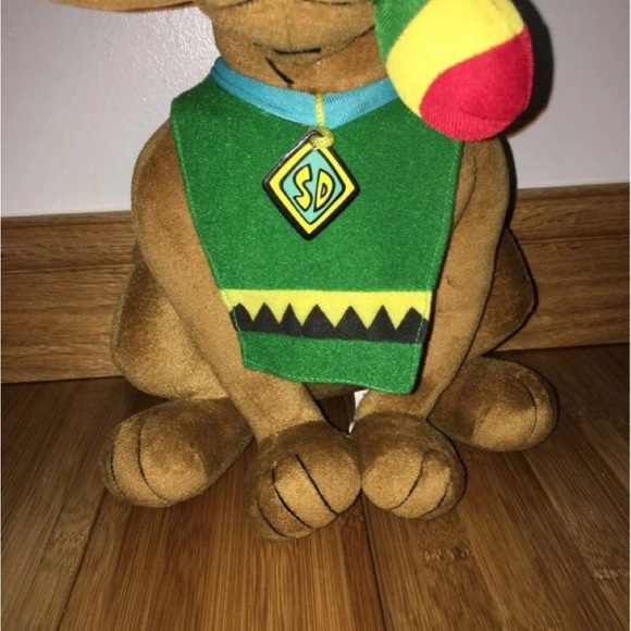 NWT Rare Scooby Doo Mexican Fiesta Plush - Picture 3 of 6